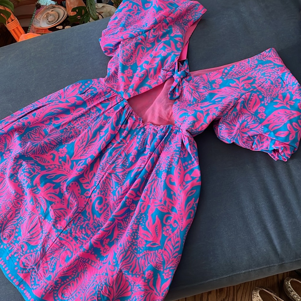 FLIRTY! Super cute femme bow back Lilly Pulitzer pink and blue party dress  4 <3 - Picture 4 of 6